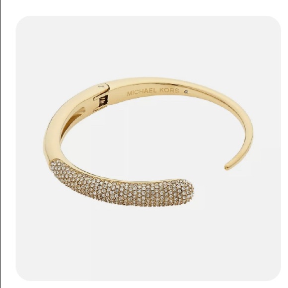 New Michael Kors Cuff Pave Bracelet 70$
